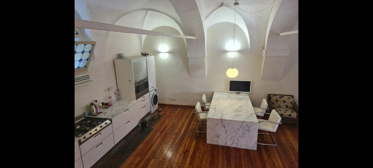 Historic E Comfort Suite - Locazione Semplice 볼로냐 외부 사진