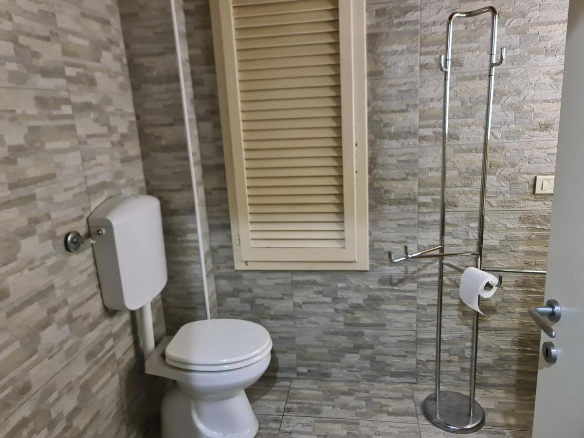 Historic E Comfort Suite - Locazione Semplice 볼로냐 외부 사진