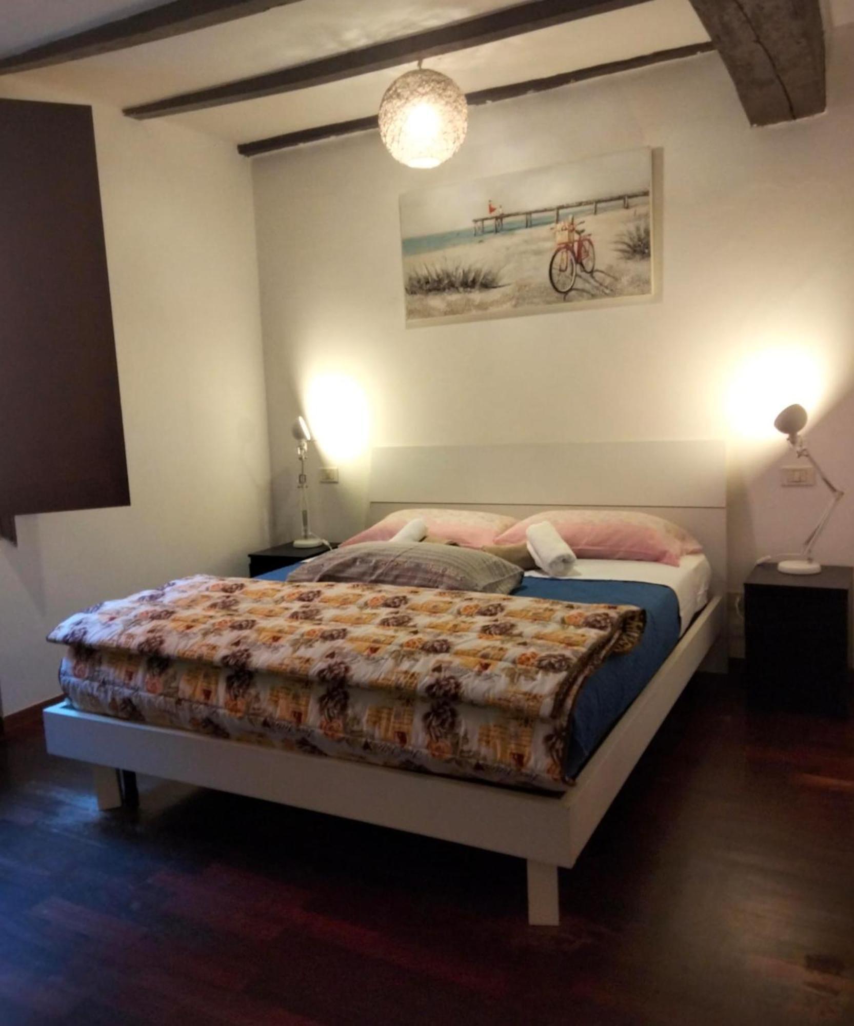 Historic E Comfort Suite - Locazione Semplice 볼로냐 외부 사진
